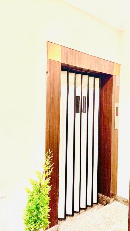 Half Moon Palace 钦奈 外观 照片